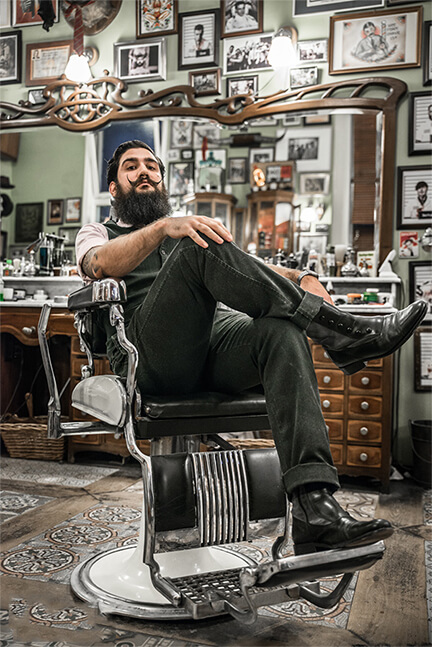 Portrait of Wagner Born, - Extreme Barber
